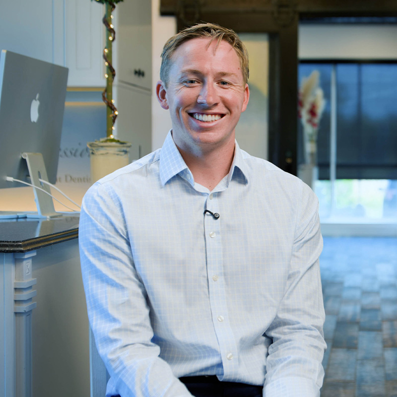 Lexington Kentucky Cosmetic Dentist | Hamburg Expressions | Dr Jenny Miller DMD